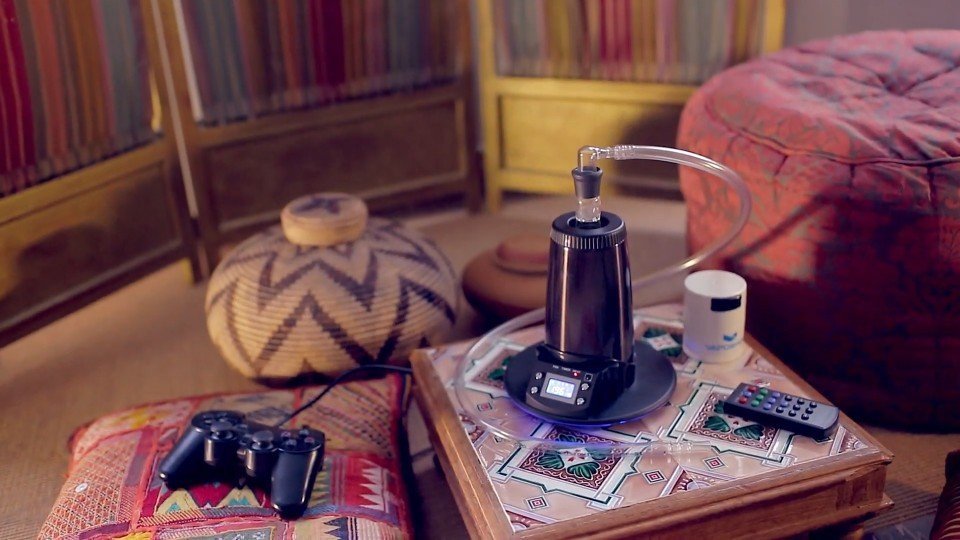 Vaporizer bei einer Chill-Out-Session